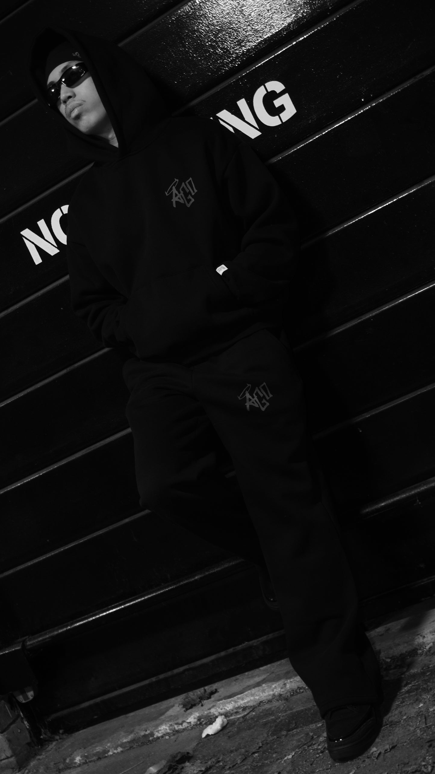 G69 Tracksuit Armour 001